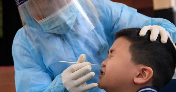 Hà Nội yêu cầu học sinh, giáo viên khai báo y tế