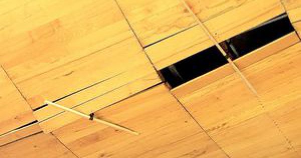 Huế: Nhà hát 200 tỷ vừa hoạt động đã hỏng