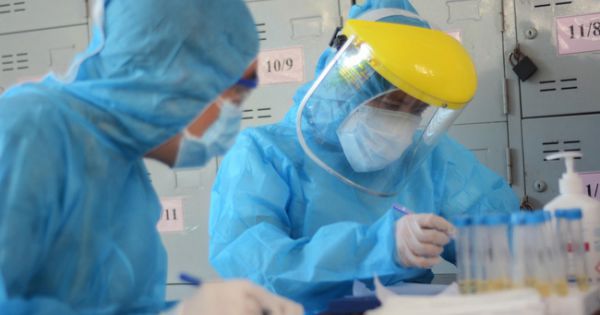 Sáng 21/2, không ca mắc COVID-19, gần 83% bệnh nhân không có biểu hiện lâm sàng