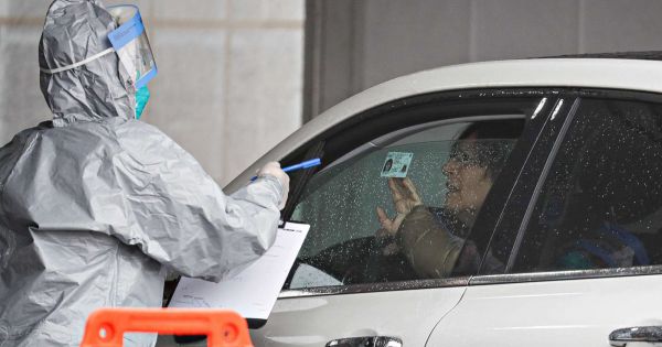 Covid-19: Thế giới vượt 113 triệu ca nhiễm