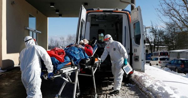 Séc dự kiến phong tỏa toàn quốc để ngăn chặn làn sóng Covid-19 thứ 3