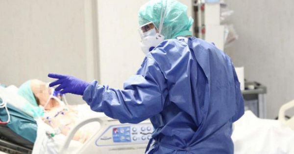 Ca Covid-19 ở Hà Nội tiên lượng rất nặng, tổn thương phổi 95%