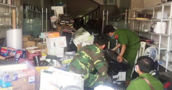 Liên quan 3 kho hàng lậu, làm rõ trách nhiệm của thượng tá Biên phòng An Giang