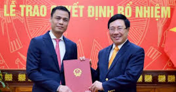 Ông Đặng Hoàng Giang giữ chức Thứ trưởng Bộ Ngoại giao