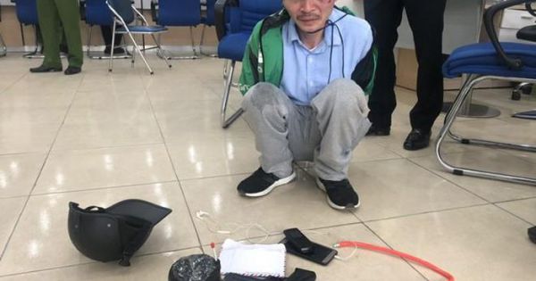 Khởi tố tài xế taxi cướp ngân hàng ở Hà Nội