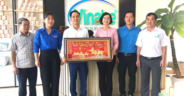 Người trẻ Bình Phước được lãnh đạo tỉnh thăm hỏi, động viên trong Tháng Thanh niên