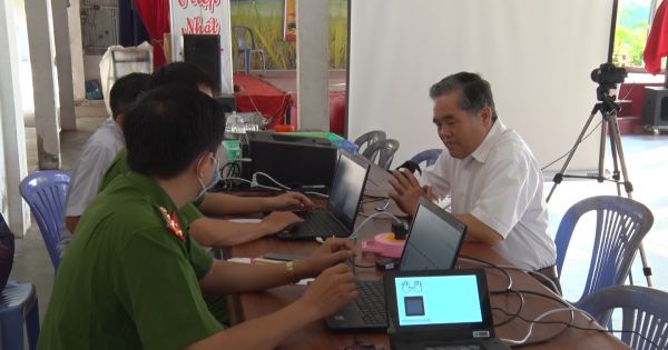 Kiên Giang: Về xứ đạo cấp căn cước Công dân cho đồng bào công giáo