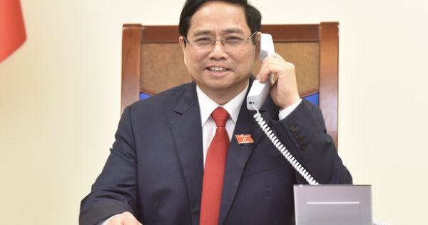 Tân thủ tướng Phạm Minh Chính điện đàm với thủ tướng Lào và Campuchia