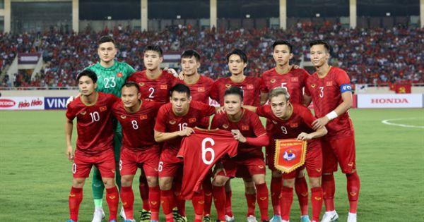 Đội tuyển bóng đá Việt Nam lên hạng 92 thế giới