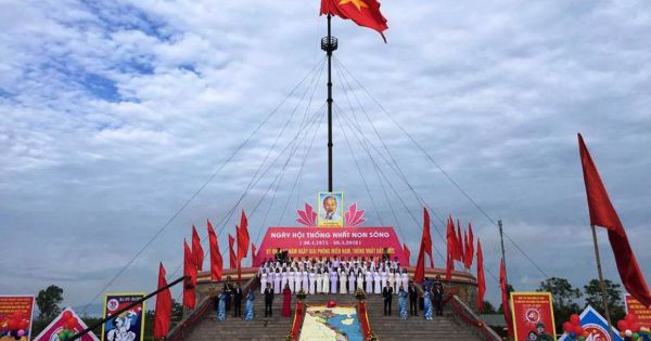 Khai trương du lịch biển Quảng Trị trong lễ hội “Thống nhất non sông”