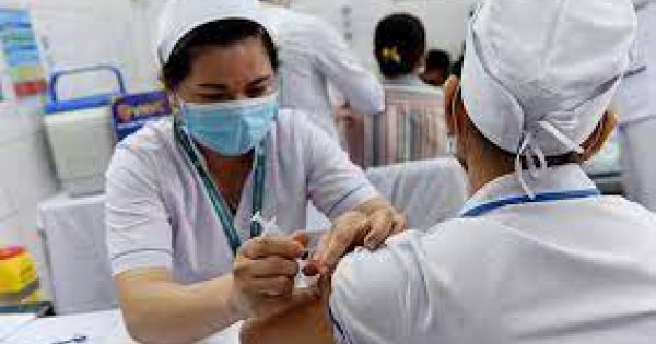 Cấp bổ sung 10.650 liều vắc xin phòng Covid-19 cho 5 địa phương