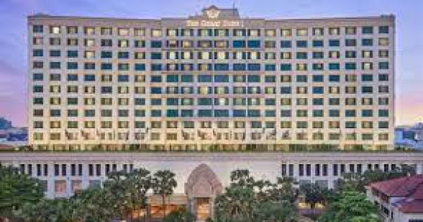 Campuchia biến hội trường tiệc cưới thành bệnh viện dã chiến