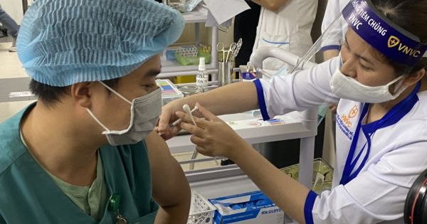 Việt Nam bước vào giai đoạn triển khai tiêm vaccine COVID-19 đợt 2