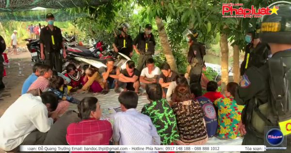 Bắt quả tang 21 đối tượng lắc tài xỉu ăn thua bằng tiền