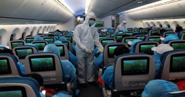 Công điện tăng cường quản lý các chuyến bay đưa người nhập cảnh Việt Nam