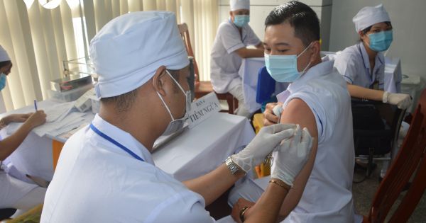 Sóc Trăng chính thức tiêm vaccine phòng COVID-19