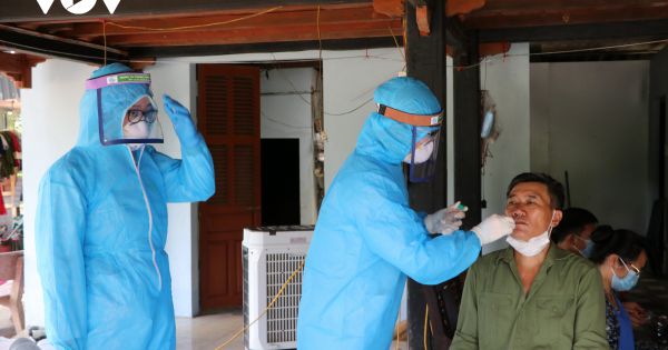 181/219 F1 liên quan đến bệnh nhân 2977 đã âm tính lần 1 với SARS-CoV-2