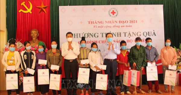 Phó Chủ tịch Thường trực Quốc hội Trần Thanh Mẫn giám sát công tác bầu cử ở Sơn La