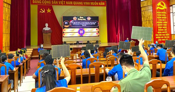 Cử tri trẻ Bình Phước sôi nổi hướng về ngày bầu cử