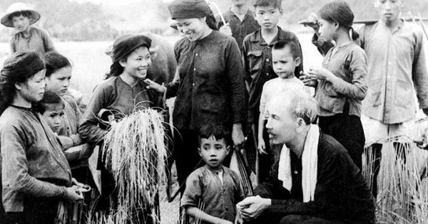 Vận dụng tư tưởng Hồ Chí Minh vào công tác kiểm tra của Đảng hiện nay