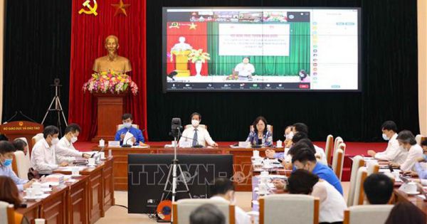 Đưa Nghị quyết Đại hội Đảng XIII vào cuộc sống, giáo dục lý tưởng cách mạng, đạo đức, lối sống cho giới trẻ