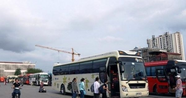 Từ 0h ngày 15/5, TP.HCM không vận chuyển hành khách đến vùng có dịch