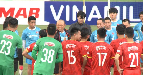 Hoàng Đức dính chấn thương; Triều Tiên bỏ tham dự vòng loại World Cup 2022