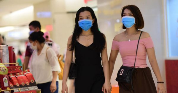 Người dân TP.HCM hạn chế ra đường khi không cần thiết từ 0h ngày 22-5