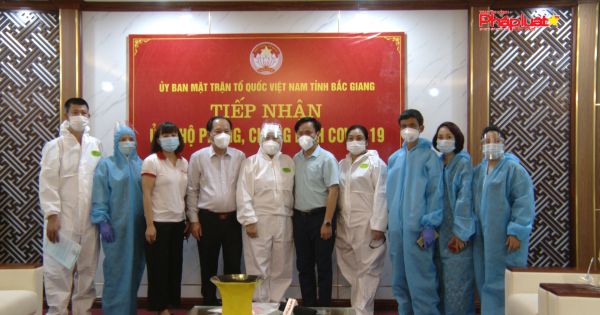 Nghĩa tình vào vùng tâm dịch