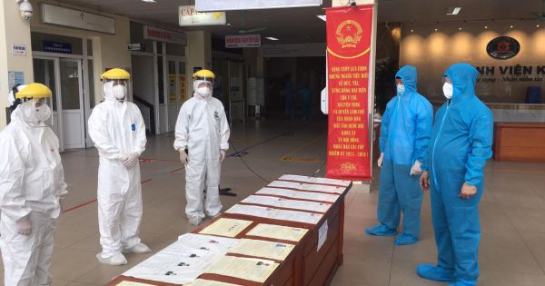 Bộ Y tế kiểm tra công tác bầu cử tại các bệnh viện đang cách ly