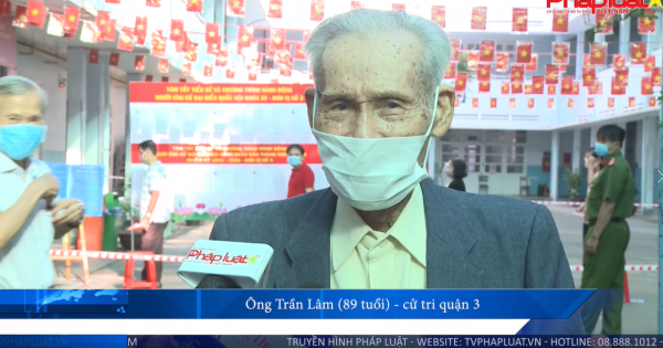 Người dân quận 3 trao gửi niềm tin và ước vọng qua ngày bầu cử