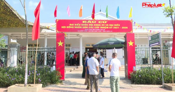 Sơn La – Huyện biên giới Sốp Cộp tưng bừng trong “ngày hội non sông”