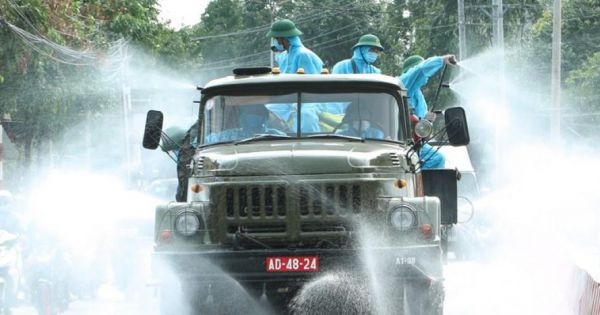 Thêm 12 ca dương tính, Bình Dương phun thuốc khử trùng nhiều điểm