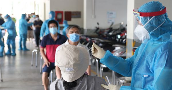 Bình Dương dừng hoạt động chợ tự phát, chuẩn bị 10 nghìn giường bệnh