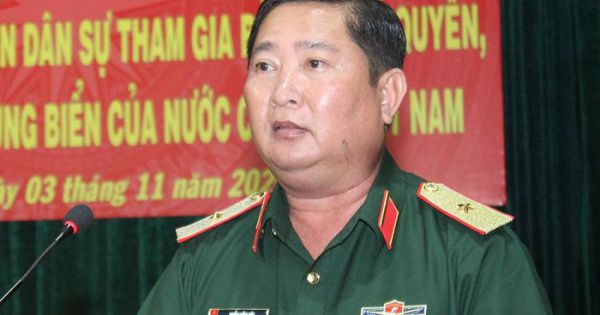 Cách chức Phó Tư lệnh Quân khu 9 với Thiếu tướng Trần Văn Tài