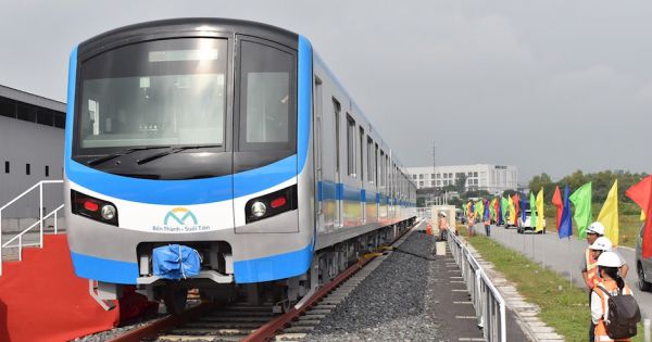 Metro Số 1 bị dừng nhiều dịch vụ tư vấn