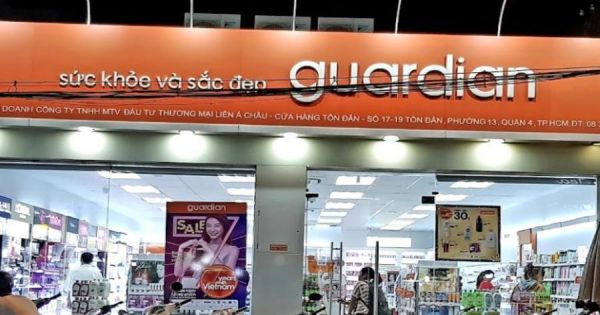 Từ 16/7, Con Cưng, VinShop... bắt đầu tham gia bán rau, thịt