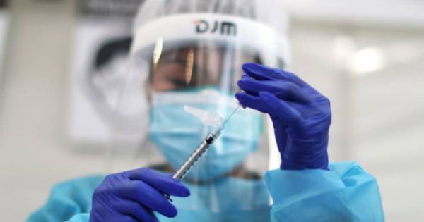 Tìm ra kháng thể chống được một loạt biến thể virus SARS-COV-2