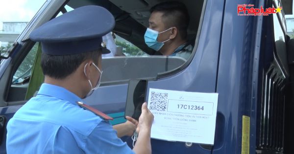 (Hà Nội) - Theo chân Cục CSGT số 1 rà soát, kiểm tra các phương tiện trong mùa dịch.