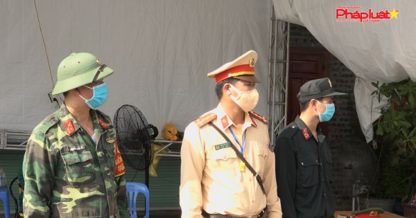 Công an TP Hà Nội: Đội CSGT số 11 vững vàng tuyến đầu chống dịch Covid 19