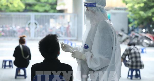 Thủ tướng chỉ đạo 10 tỉnh thành chuẩn bị sẵn sàng để hỗ trợ Hà Nội phòng, chống dịch COVID-19