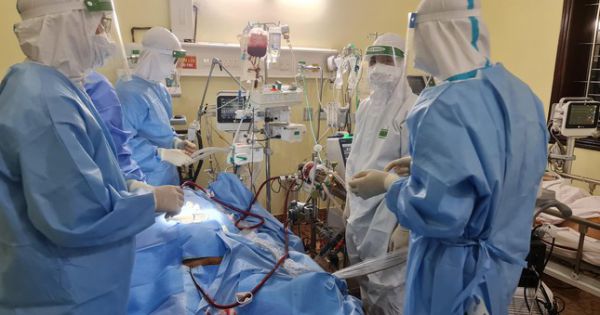 TP.HCM kiến nghị Thủ tướng cho bệnh viện tư điều trị COVID-19 có thu phí