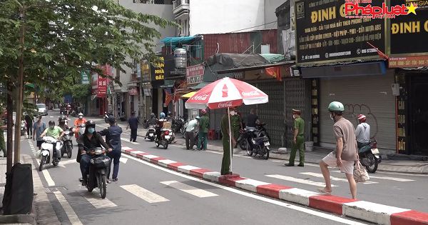Hà nội kiểm soát nghiêm ngặt việc đi lại của người dân, ngăn ngừa bùng phát dịch Covid-19