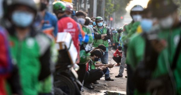 Từ ngày 21/9, shipper tại TP.HCM có thể xét nghiệm linh động tại các trạm y tế trên địa bàn TP