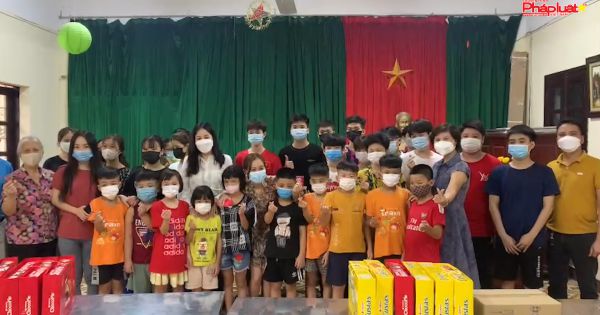 Thăm và tặng quà Trung thu tại Trung tâm nuôi dưỡng trẻ mồ côi Hà Cầu