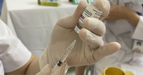 Thứ trưởng Bộ Y tế: Vaccine về đến đâu sẽ phân bổ để tiêm đến đó