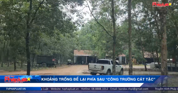 Khoảng trống để lại phía sau 