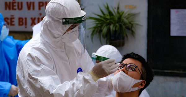 Phó Thủ tướng Vũ Đức Đam yêu cầu Bộ Y tế khẩn trương làm rõ phí xét nghiệm Covid-19 đắt hơn tiền chạy thận