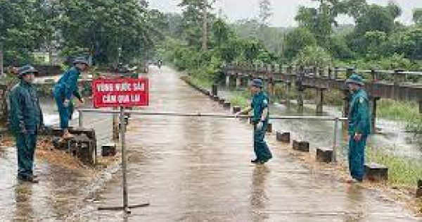 Thủ tướng Chính phủ chỉ đạo tập trung ứng phó mưa lũ tại khu vực Trung Bộ và Tây Nguyên