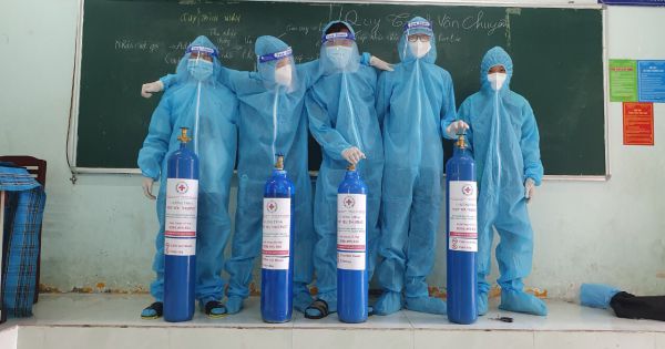 Chuyện đoàn Thầy thuốc tình nguyện mang “Oxy yêu thương” hỗ trợ bệnh nhân Covid-19.